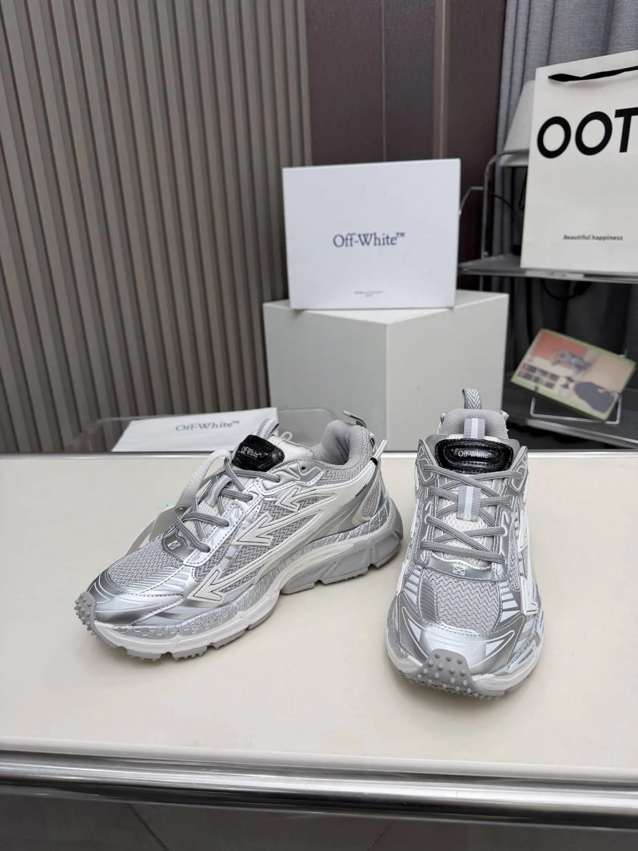 Off-White